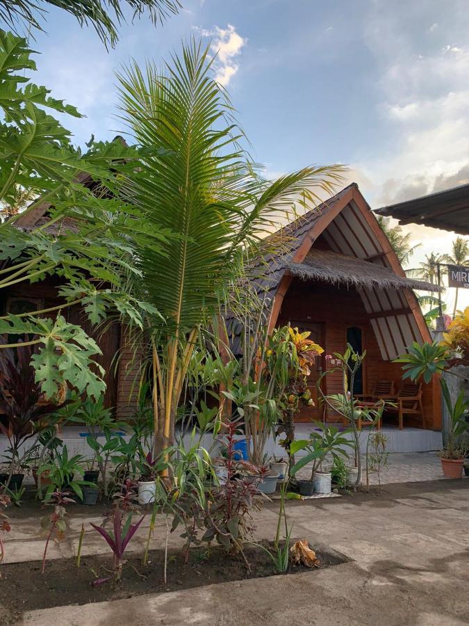 Mirna Homestay Gili Air Dış mekan fotoğraf
