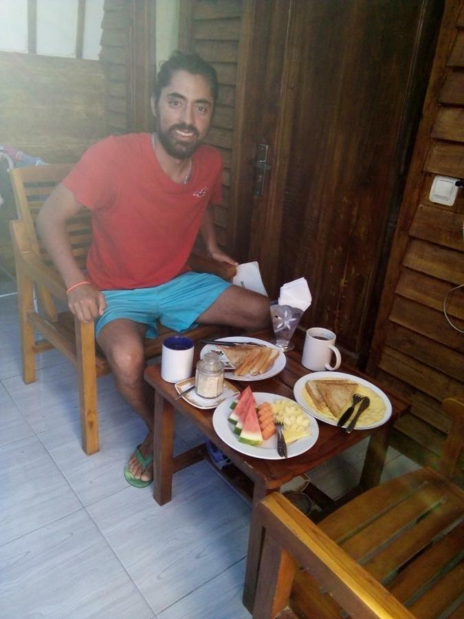 Mirna Homestay Gili Air Dış mekan fotoğraf